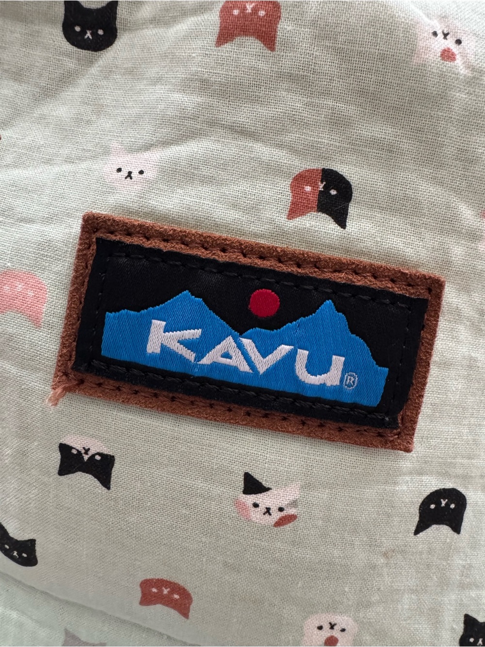 Kavu Quilted Mini Backpack - Picture 4 of 7